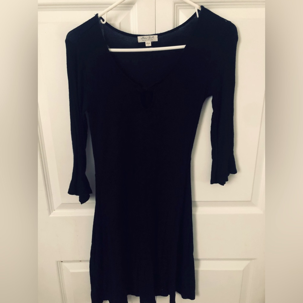 LITTLE BLACK DRESS